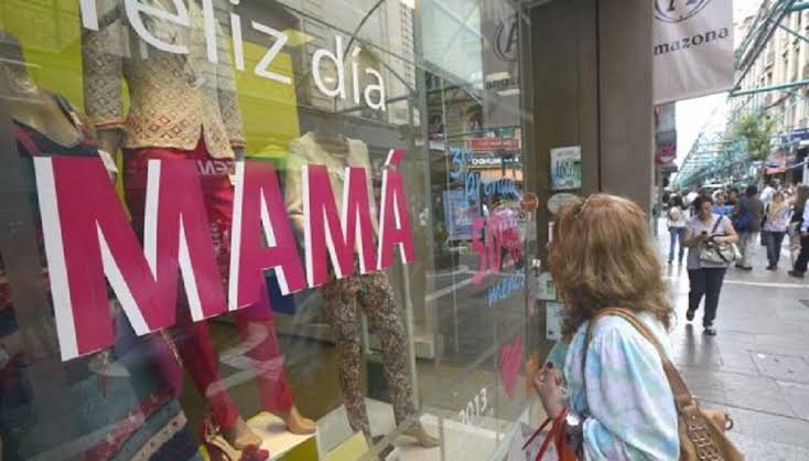 FELIZ DIA MAMÁ